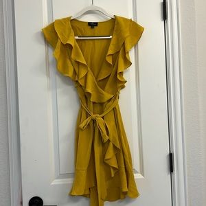 Beautiful yellow dress